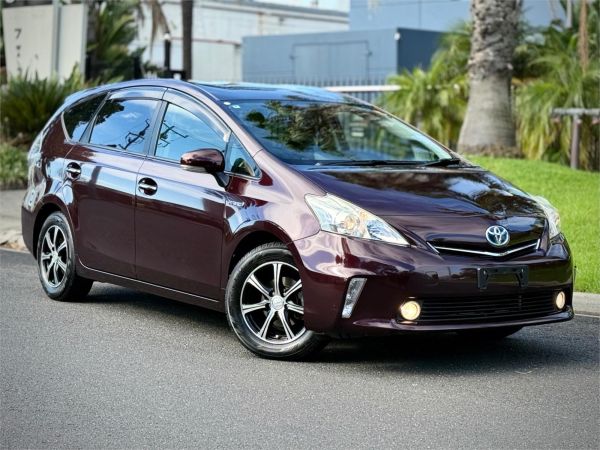2014 Toyota Prius Alpha Wagon ZVW40 S Tune Black image