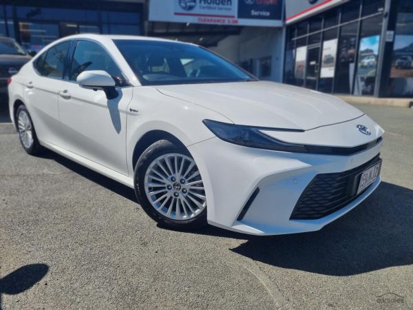 2025 Toyota Camry Ascent Auto image