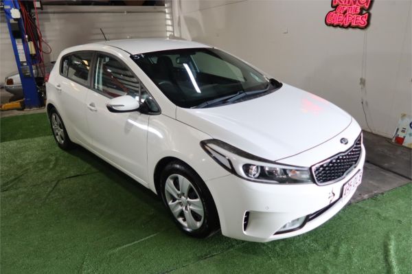 2017 Kia Cerato Hatchback YD MY17 S image