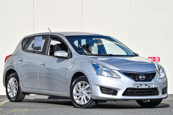2016 Nissan Pulsar Hatchback C12 Series 2 ST image