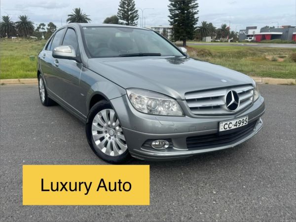 2008 Mercedes-Benz C-Class Sedan W204 C200 Kompressor Classic image