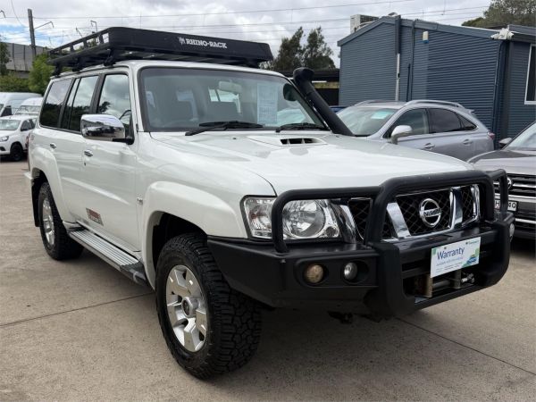 2016 Nissan Patrol Wagon Y61 GU 10 ST image