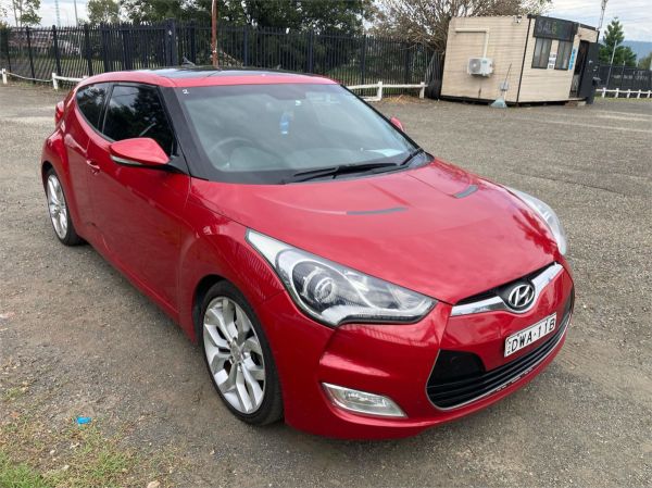 2012 Hyundai Veloster Hatchback FS + image