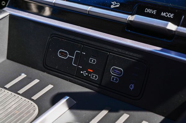 2025 Hyundai Santa Fe Hybrid Auto 2WD MY26 image