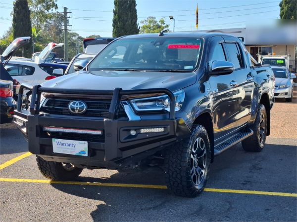 2020 Toyota Hilux GUN126R SR5 image