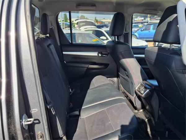 2020 Toyota Hilux GUN126R SR5 image