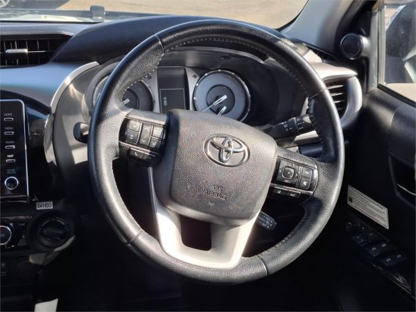 2020 Toyota Hilux GUN126R SR5 image