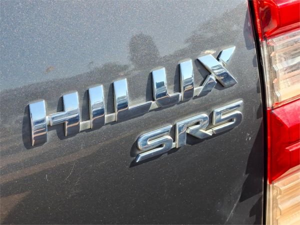2020 Toyota Hilux GUN126R SR5 image