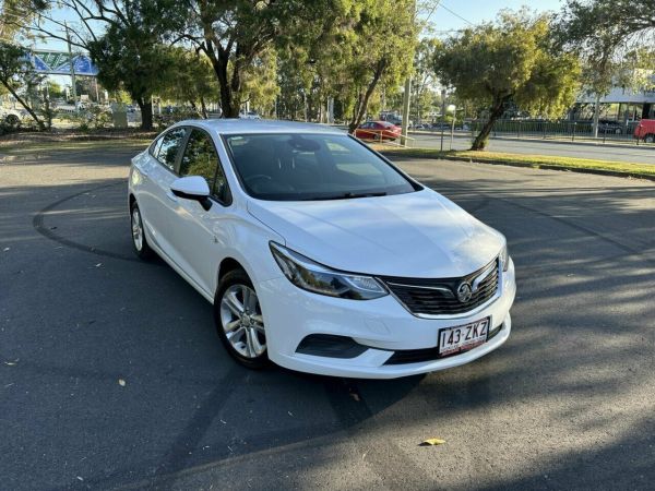 2018 Holden Astra BL MY18 LS White 6 Speed Sports Automatic Sedan image