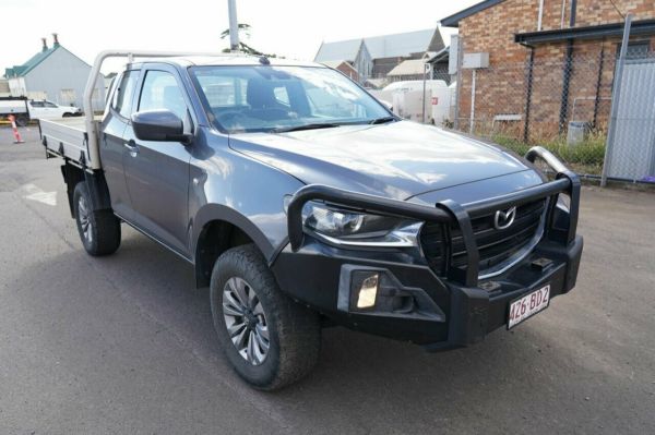 2020 Mazda BT-50 B30B XT (4x4) Grey 6 Speed Automatic Freestyle Cab Chassis image