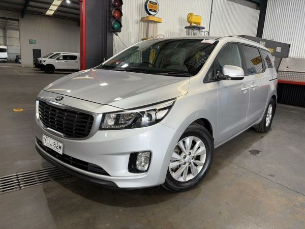 2016 Kia Carnival YP MY18 SI Silver 6 Speed Automatic Wagon image