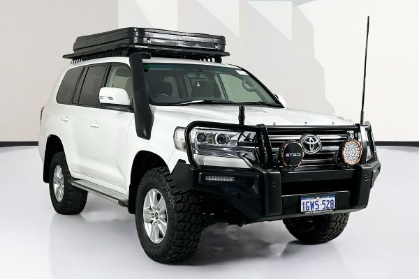 2017 Toyota LANDCRUISER GXL (4x4) VDJ200R MY16 image