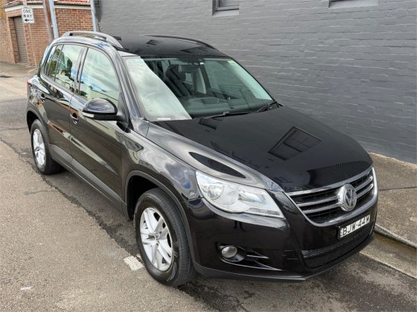 2009 VOLKSWAGEN TIGUAN 4D WAGON 5NC MY09 125 TSI image