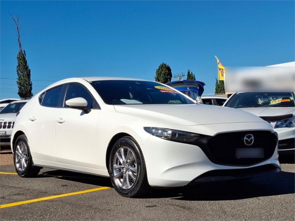 2021 Mazda 3 Hatchback BP2H7A G20 Pure image