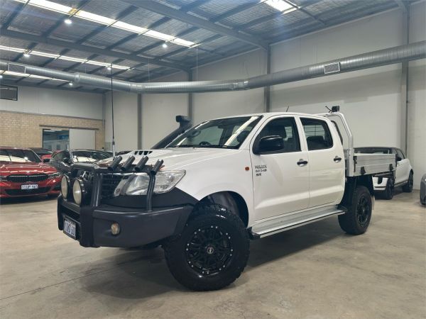 2013 TOYOTA HILUX DUAL C/CHAS KUN26R MY12 SR (4x4) image