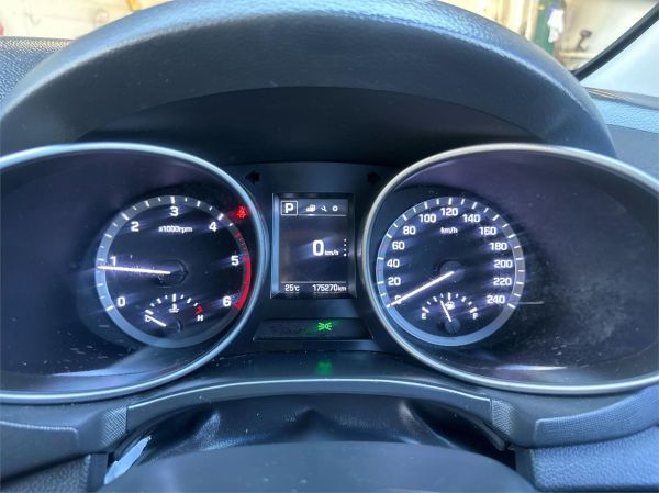 2015 HYUNDAI SANTA FE 4D WAGON DM SERIES II (DM3) ACTIVE CRDi (4x4) image