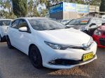 Image for 2016 Toyota Corolla Hatchback ZRE182R Ascent Sport