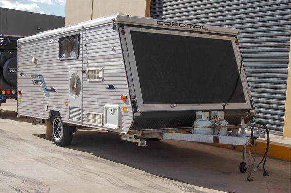 2010 COROMAL MAGNUM TRANSFORMA POP-TOP 14ft 9 x 7ft 6 image