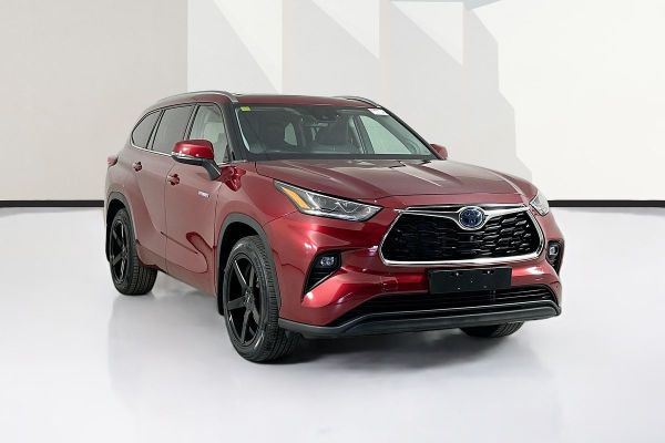 2022 Toyota KLUGER GRANDE HYBRID AWD AXUH78R image