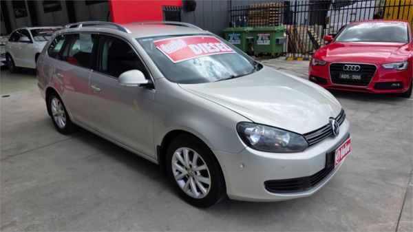 2010 VOLKSWAGEN GOLF 4D WAGON 1K MY11 103 TDI COMFORTLINE image