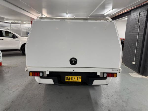 2021 Nissan Navara D23 ST image
