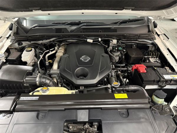 2021 Nissan Navara D23 ST image