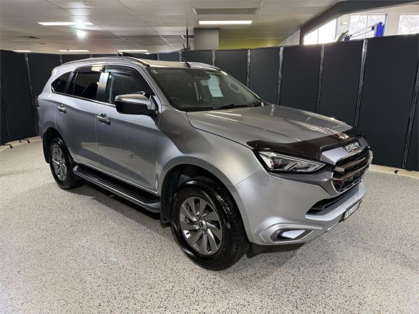 2022 ISUZU MU-X 4D WAGON RJ5 MY23 LS-U (4x2) image