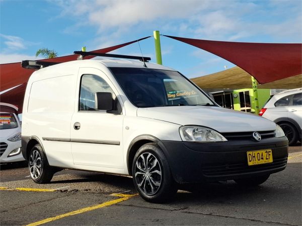 2012 Holden Combo Van XC MY11 image