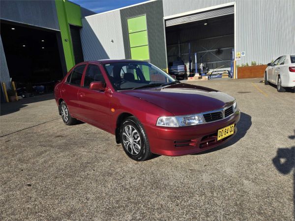 1999 Mitsubishi Lancer Sedan CE2 M00 GLXi image