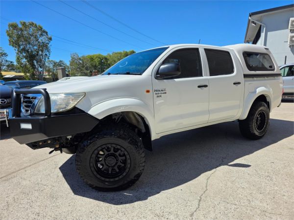 2014 Toyota Hilux Cab Chassis KUN26R MY14 SR image