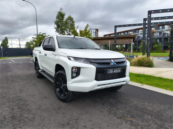 2022 MITSUBISHI TRITON DOUBLE CAB P/UP MR MY22 GLX-R (4x4) image