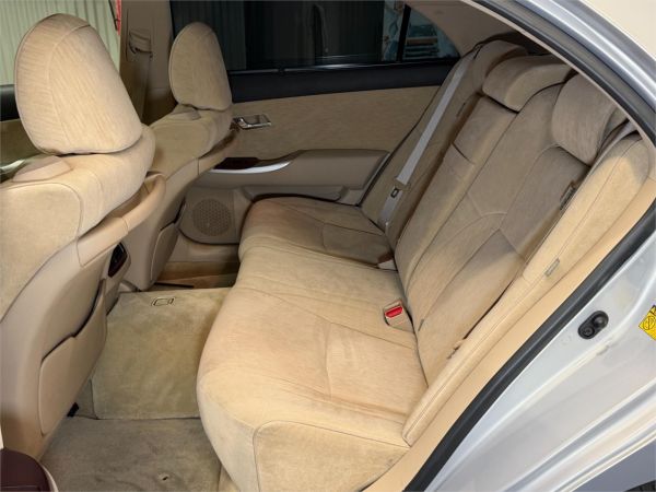 2010 Toyota Crown Sedan URS206 Majesta image