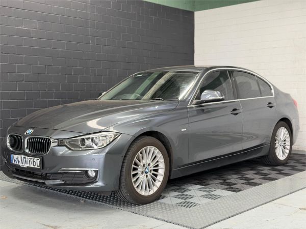 2015 BMW 3 4D SEDAN F30 MY15 16i LUXURY LINE image
