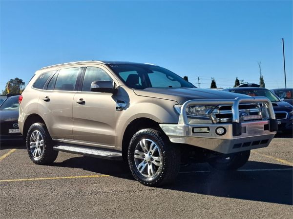 2016 Ford Everest Wagon UA Trend image