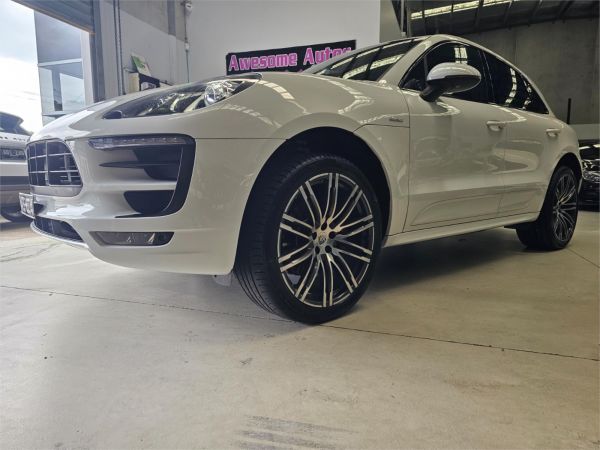 2015 Porsche Macan Wagon 95B MY16 S Diesel image