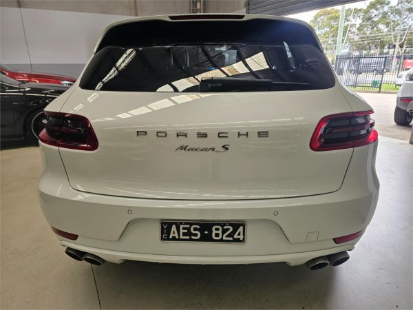 2015 Porsche Macan Wagon 95B MY16 S Diesel image