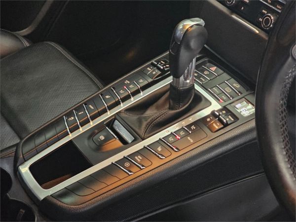2015 Porsche Macan Wagon 95B MY16 S Diesel image
