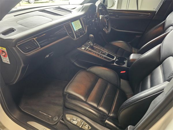 2015 Porsche Macan Wagon 95B MY16 S Diesel image