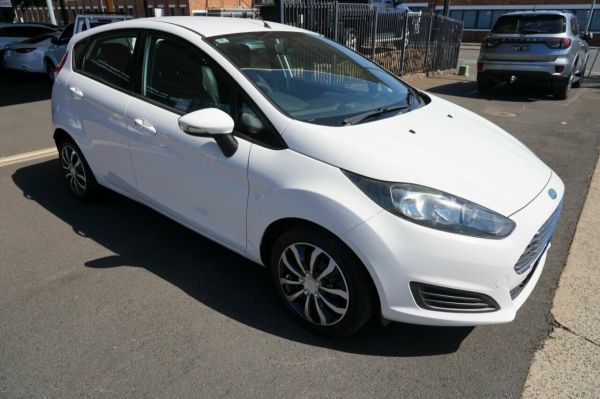 2013 Ford Fiesta WT CL White 5 Speed Manual Hatchback image