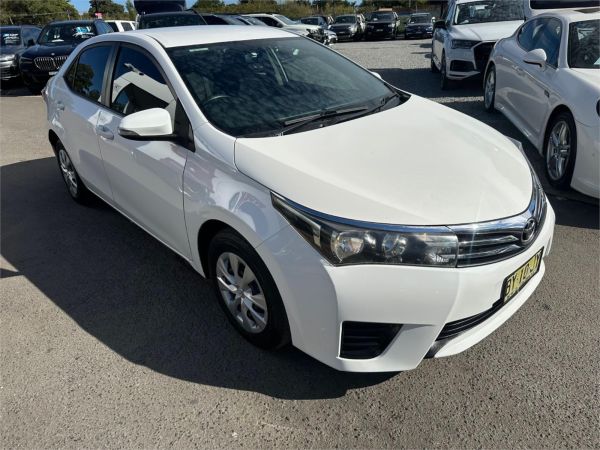 2014 Toyota Corolla Sedan ZRE172R Ascent image