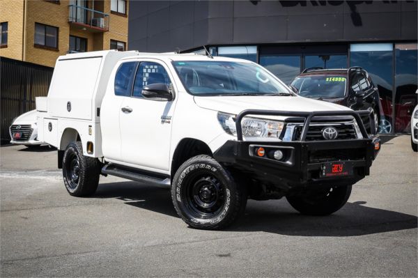 2019 Toyota Hilux Cab Chassis GUN126R SR image