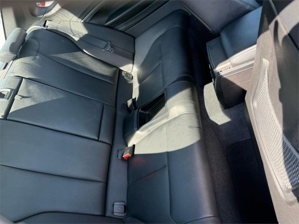 2015 BMW 2 2D COUPE F22 MY15 M235i image