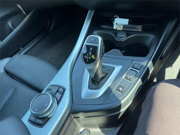2015 BMW 2 2D COUPE F22 MY15 M235i image