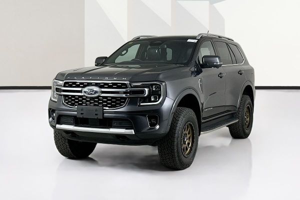 2024 Ford Everest Platinum image