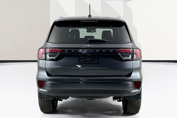 2024 Ford Everest Platinum image