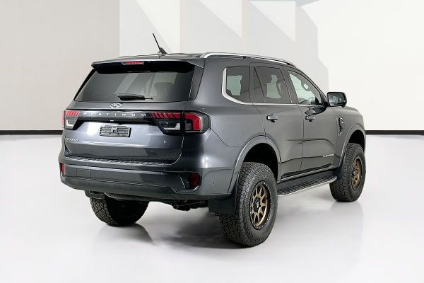 2024 Ford Everest Platinum image