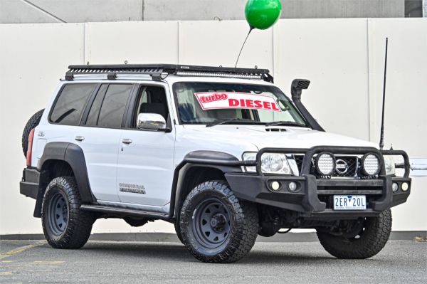 2013 Nissan Patrol Wagon Y61 GU 9 ST image