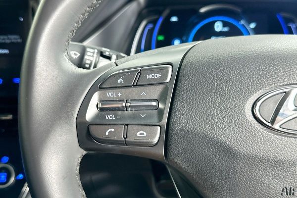 2022 Hyundai IONIQ AE.V4 Elite image