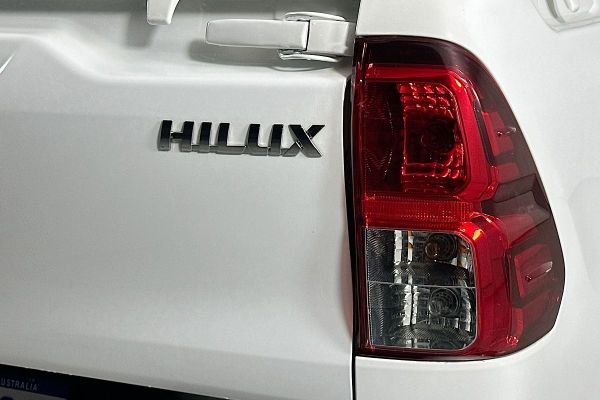 2022 Toyota Hilux GUN126R SR image