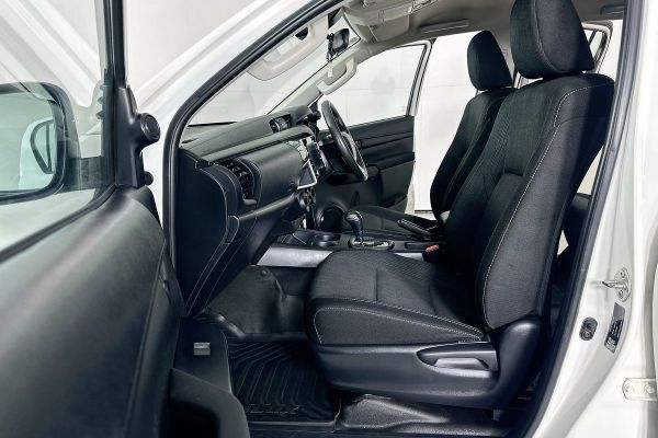 2022 Toyota Hilux GUN126R SR image